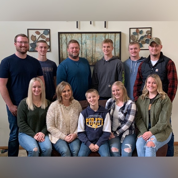 Meet Your Posher, Stefanie - Picture 13 of 16